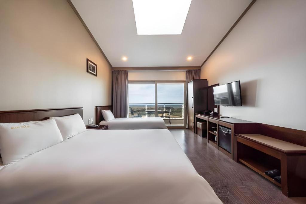 Sea View Hotel Jeju Extérieur photo