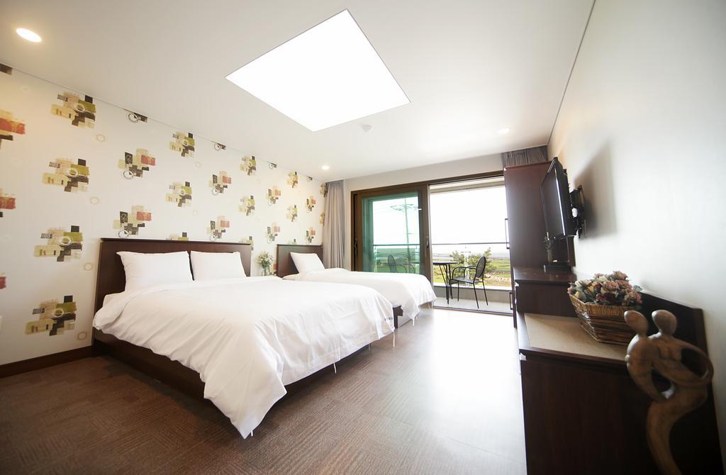 Sea View Hotel Jeju Chambre photo